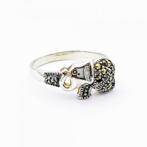 Stříbrný prsten markazit slon
